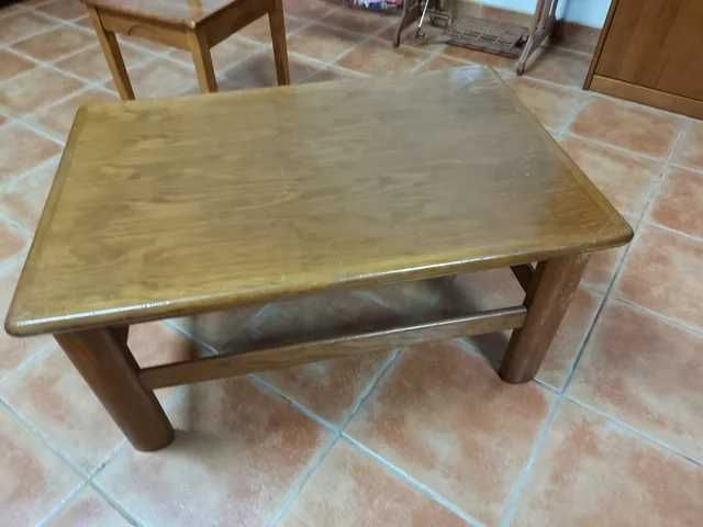 Mesa de apoio em pinho