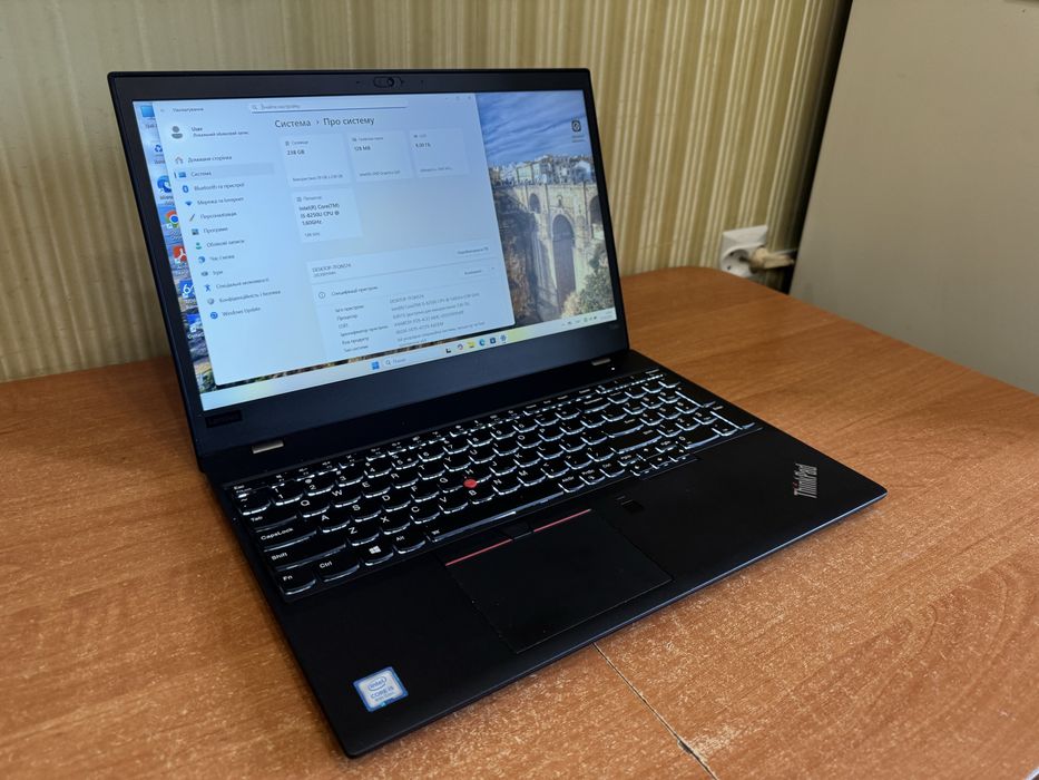 Ноутбук Lenovo ThinkPad T580 core i5 8gen FulHd IPs