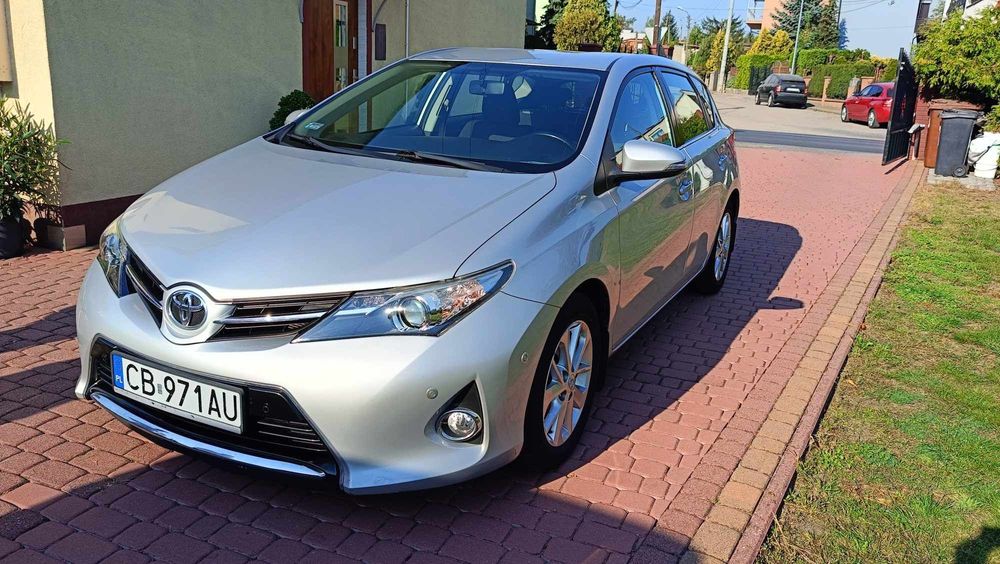 Toyota Auris Toyota Auris II Comfort Premium 132KM Prywatnie