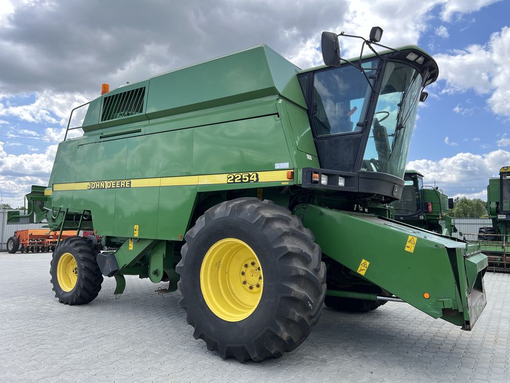 John Deere 2254, Джон дир