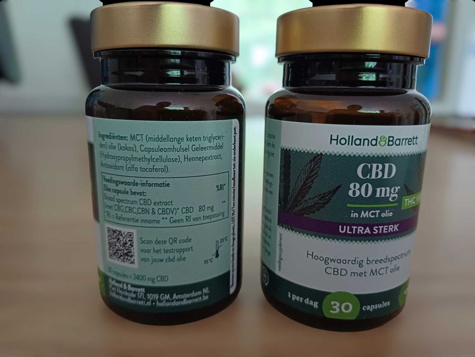 Holland & Barrett CBD 80mg MCT Ultra Sterk 30 Caps