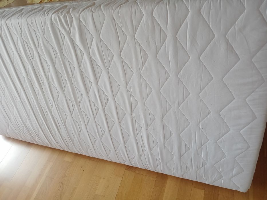 Materac  90x 200 cm