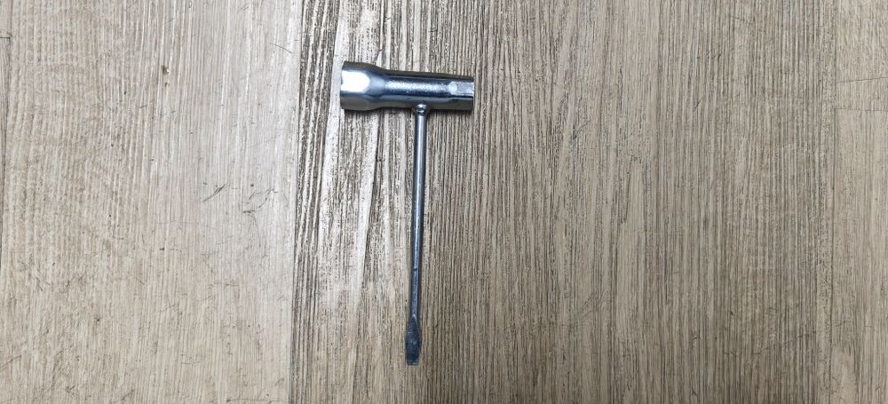 Motosserra Parkside gasolina 53cm3