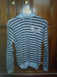 camisola azul e castanha riscas tamanho l