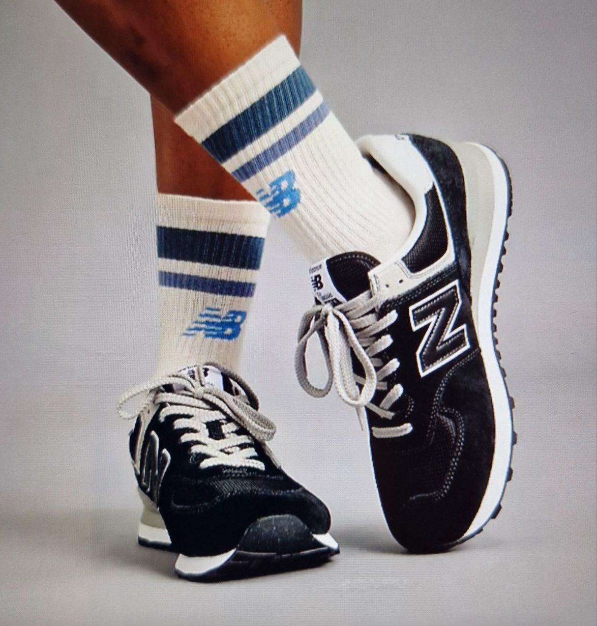 Tenis New Balance 574 s/ novos n45.5- 46 em preto
Excelente estado
Igu