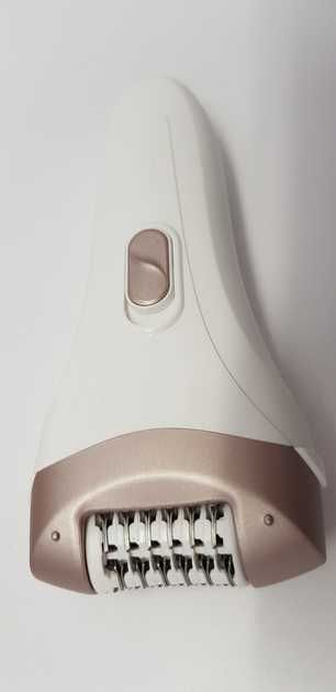 Эпилятор PHILIPS BRE710, серия 8000.