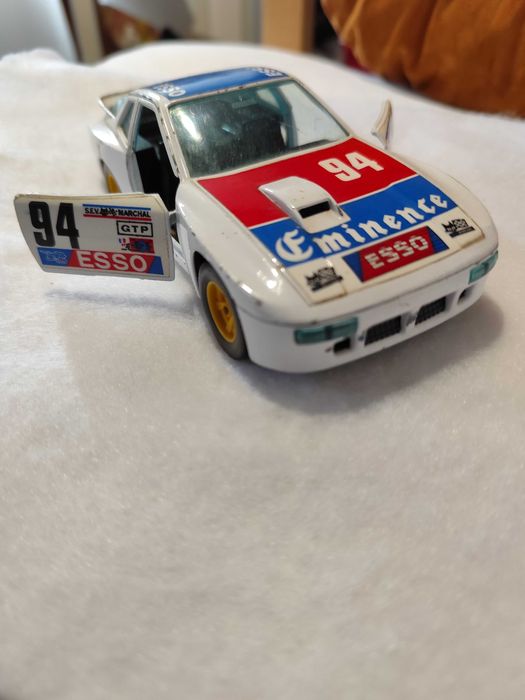 Burago Porsche 924 Turbo