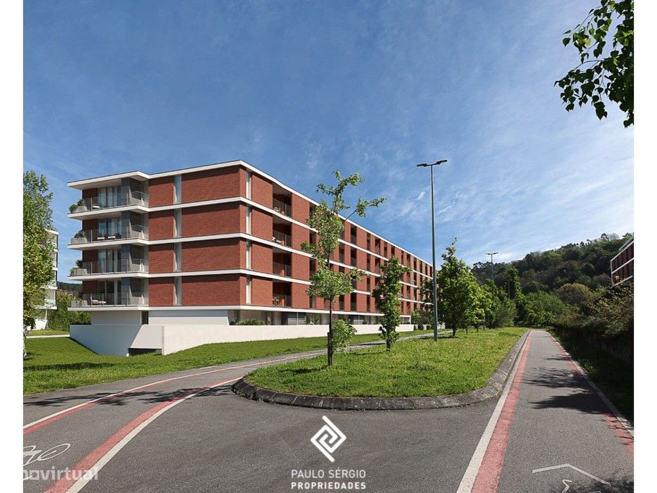 Moderno Apartamento T4 na Costa - Guimarães
