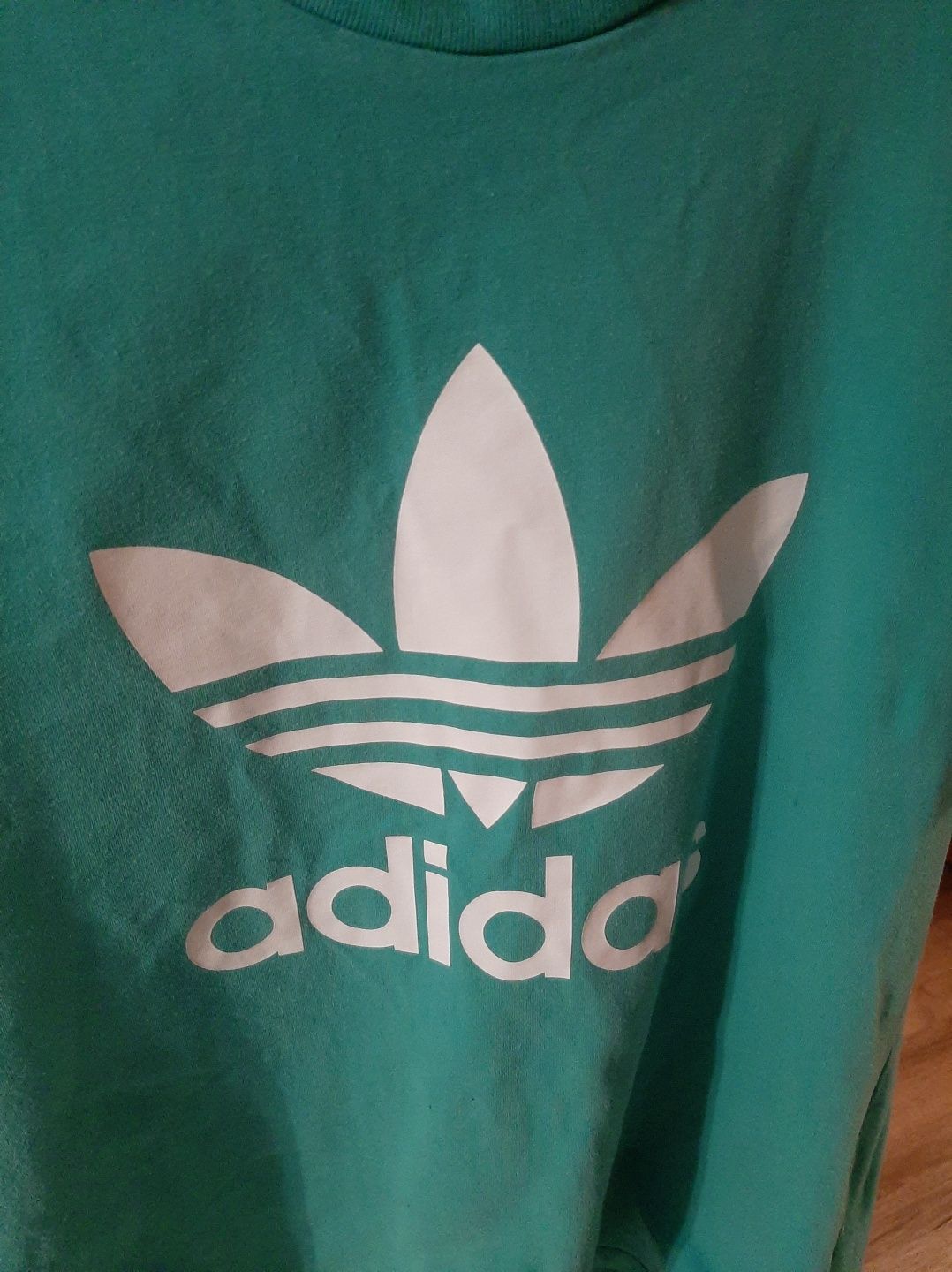 Turkusowa koszulka Adidas