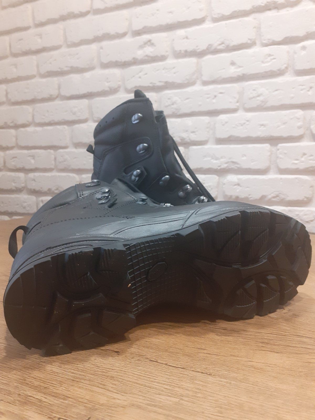 Тактичні трекінгові зимові ботинки HAIX COMMANDER GTX WATERPROO
