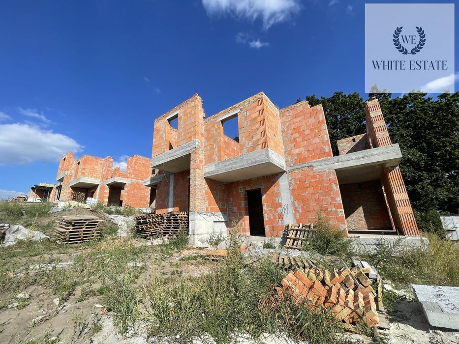 Продаж дуплекса в с. Великі Гаї