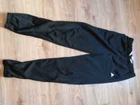 Bluza spodnie buty damskie oddam za darmo