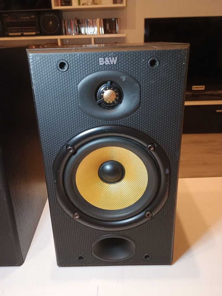 Kolumny Bowers Wilkins DM 601 S1