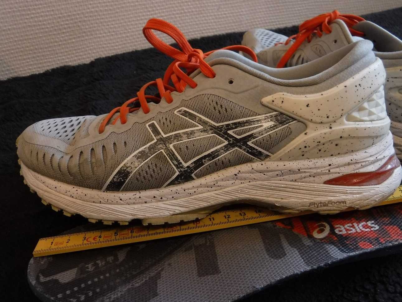 Buty Asics Gel-Kayano 24 rozmiar 38