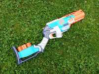 Wyjątkowa Strzelba Nerf Zombie Strike Sledgefire