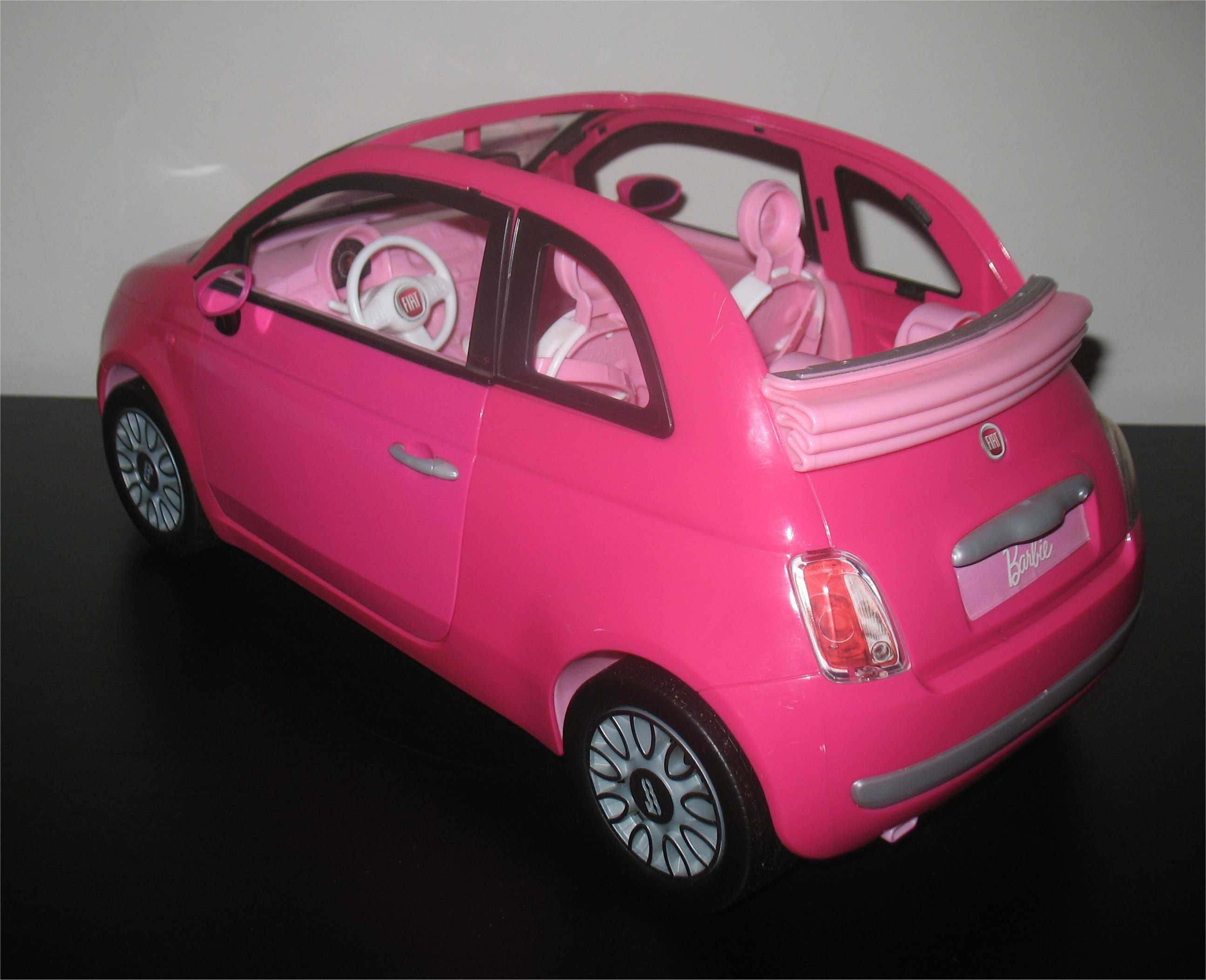 Fiat 500 do conjunto Barbie Y6857