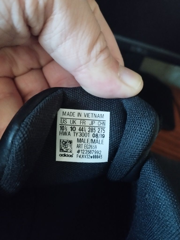 Adidas roguera кожа