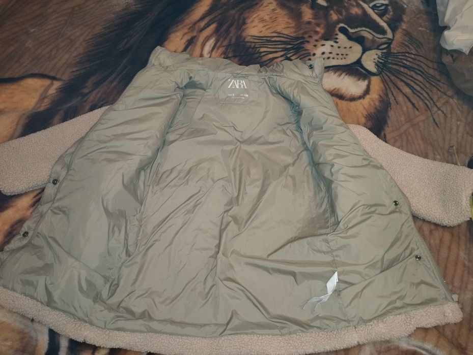Куртка для дівчинки з шерпи фірми ZARA