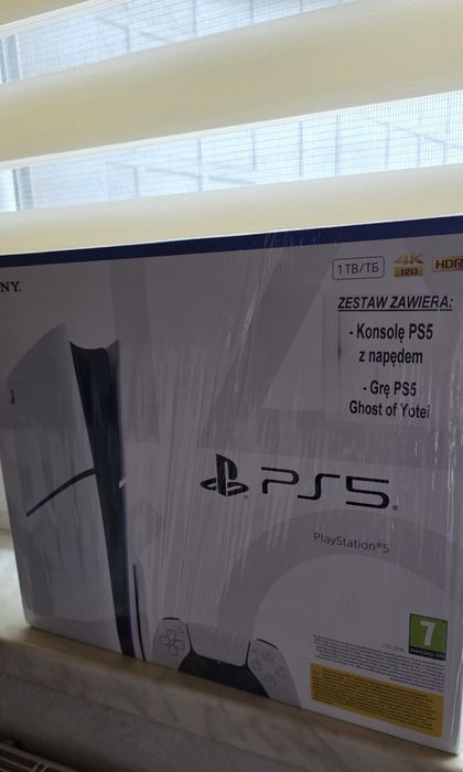 Playstation 5 Slim 1 TB z napędem