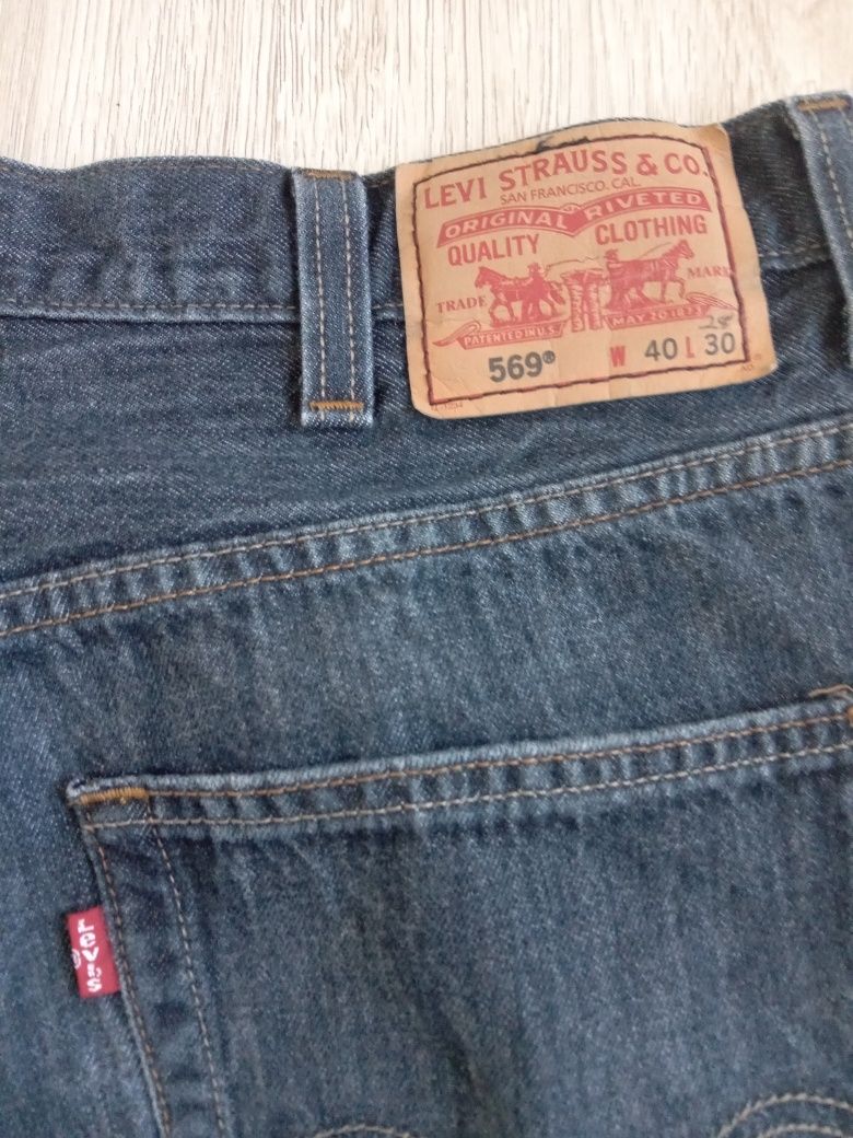 Jeansy Levi's 569 W40 L30