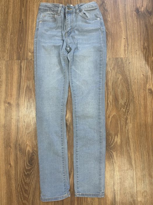 Levis джинси на дівчинку
