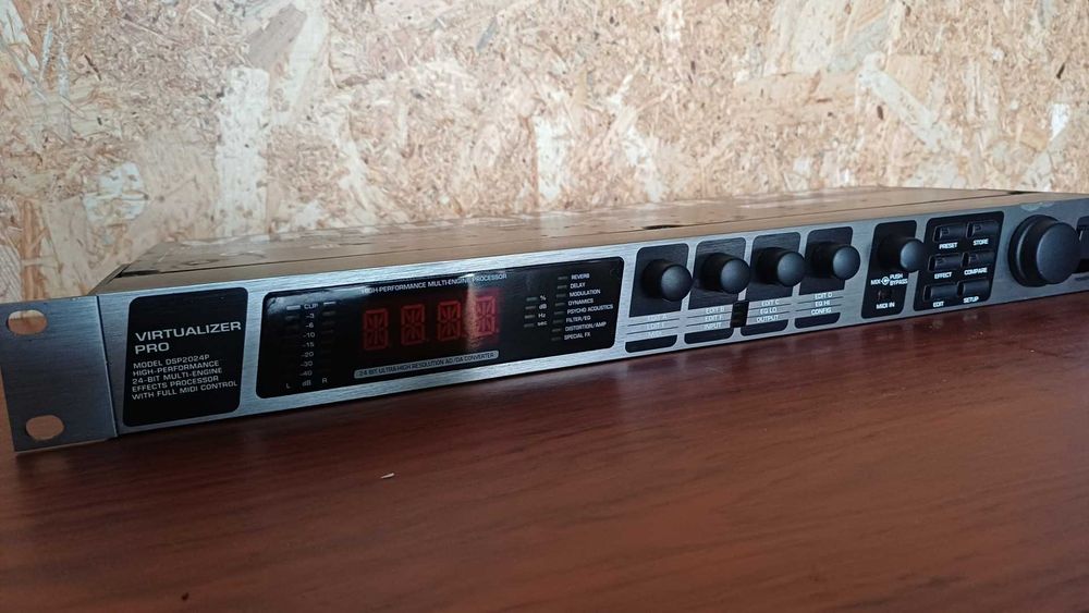 EFX Behringer Virtualizer DSP2024