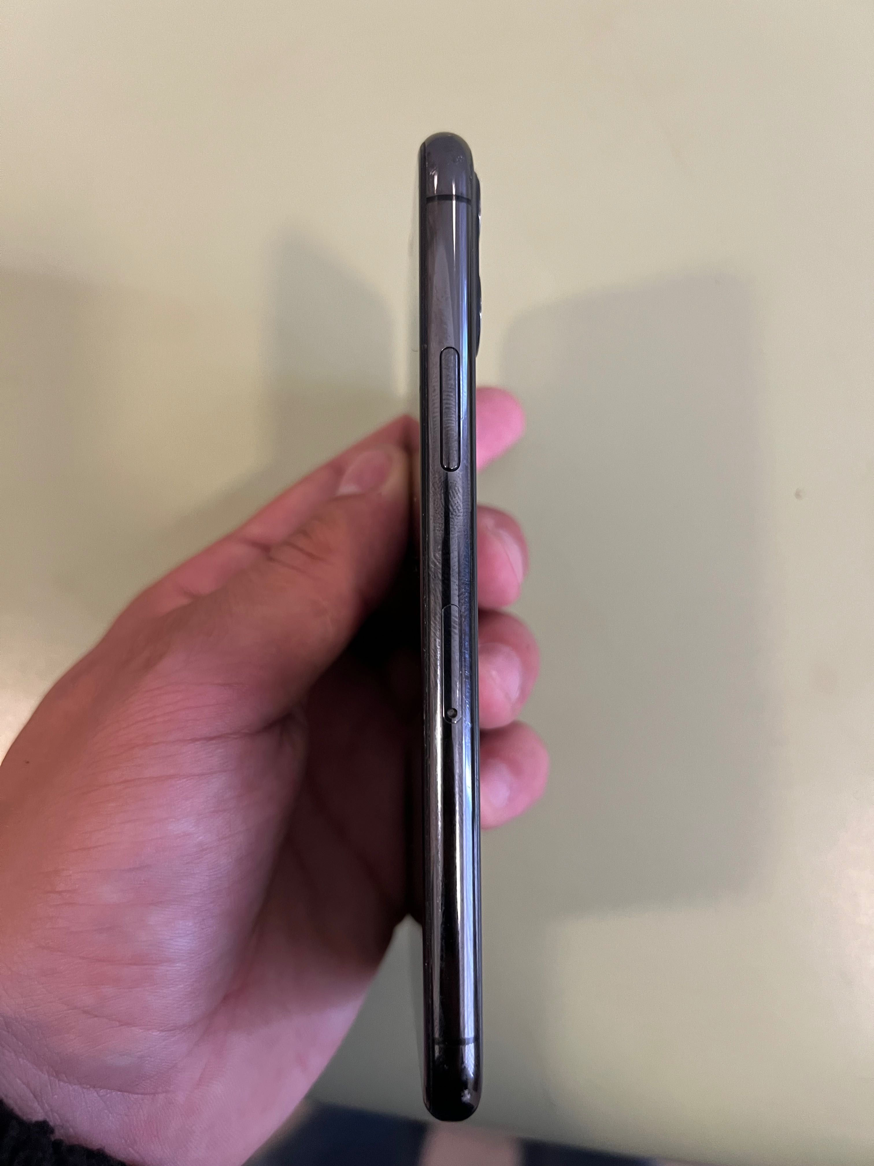 iPhone 11 Pro 64gb
