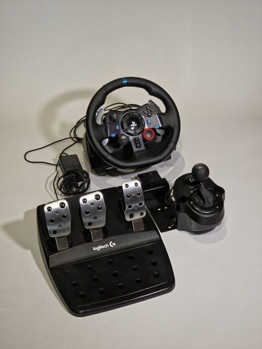 Kierownica Logitech G29, pedały i shifter