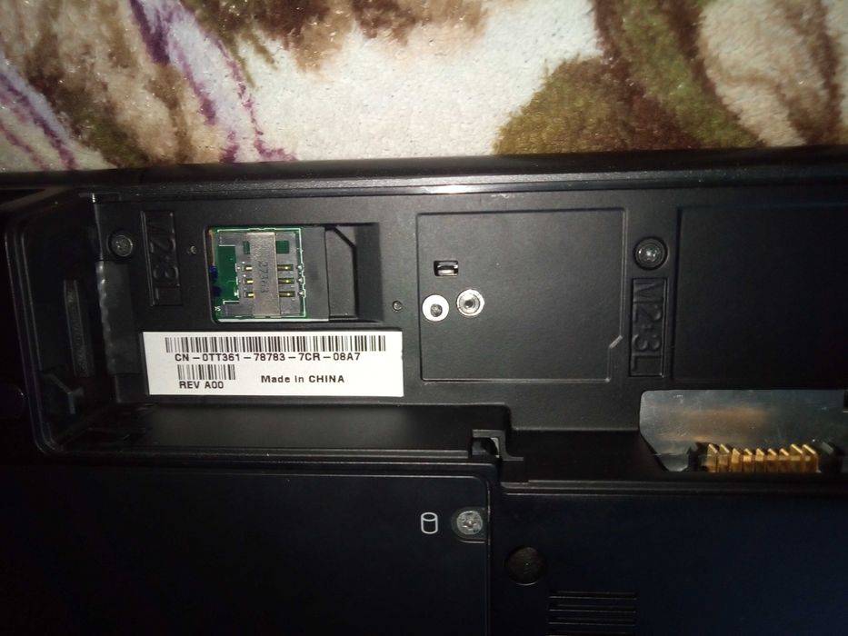 Ноутбук DELL VOSTRO 1400 по з/ч