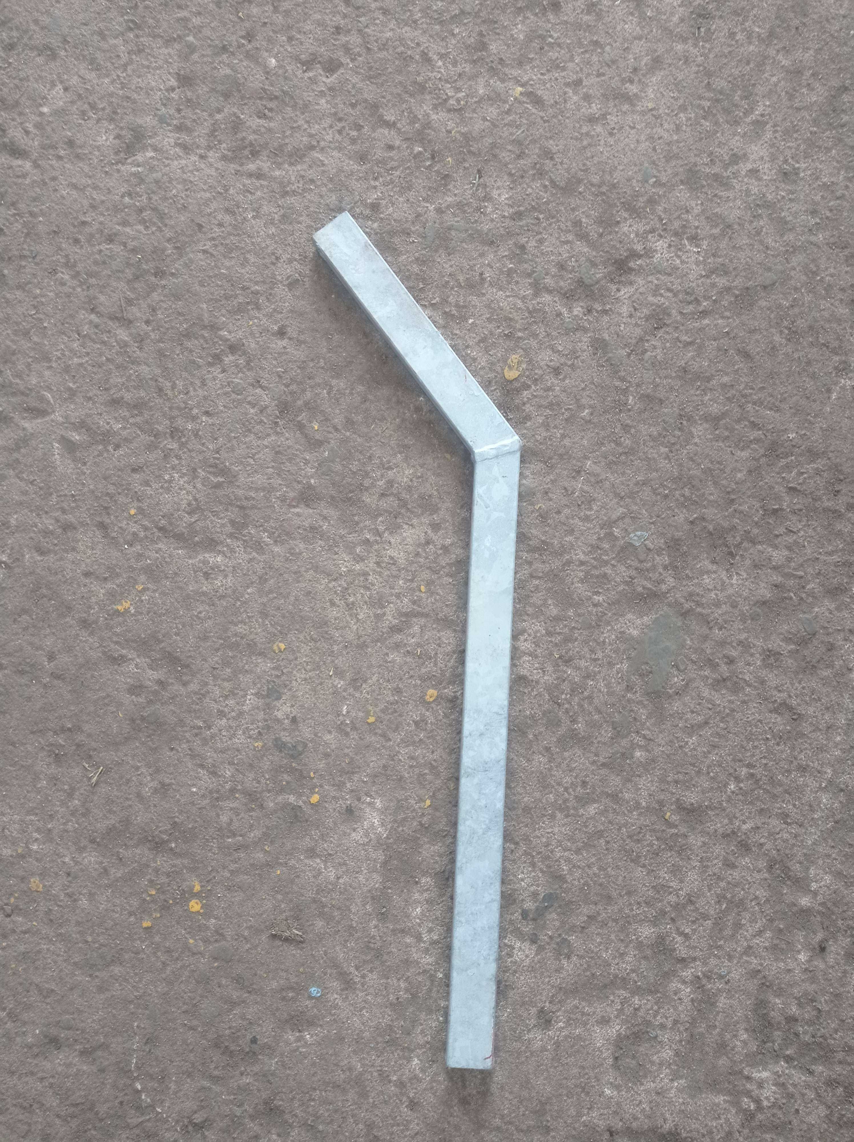 Metalowy element 700szt.