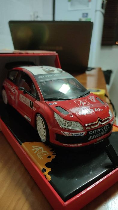 Citroen C4 Rally 1:18 Novo