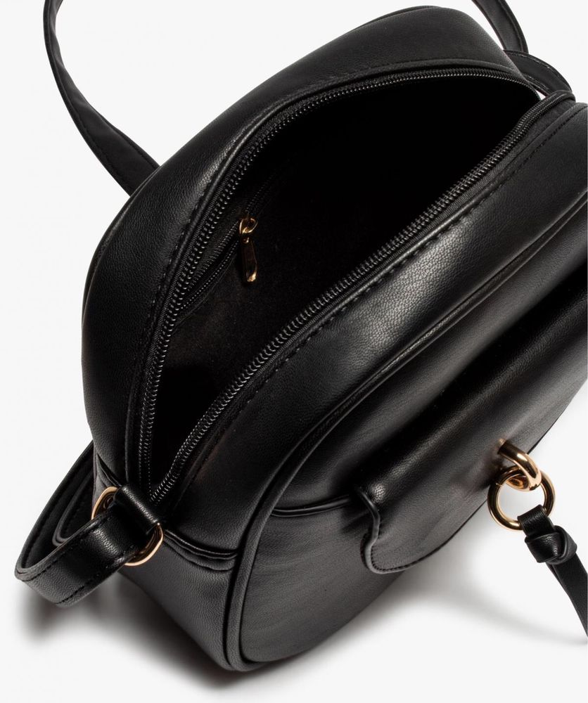 сумка в стилі old money чорна сумка через плече на плече