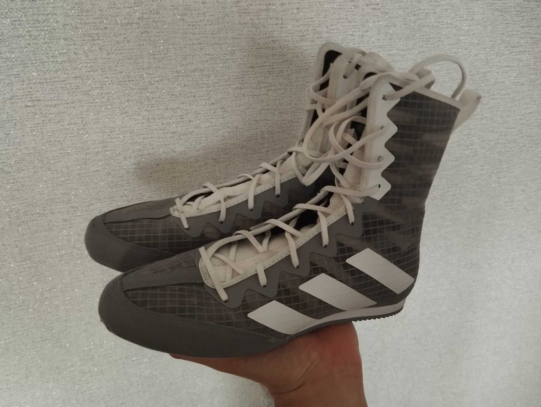 Боксерки Adidas Box Hog 4