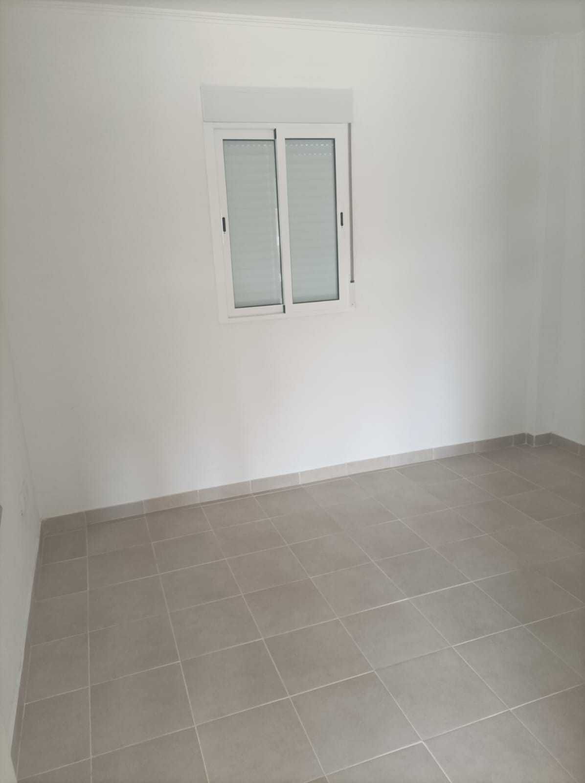 Casa aluga-se em frente á praia
