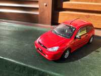 Ford Focus 1:18 MotorMax