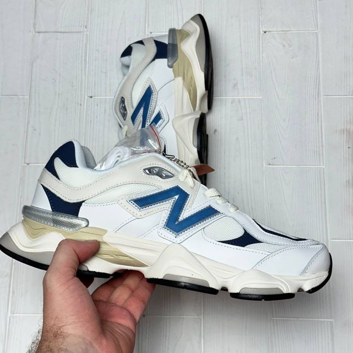 Чоловічі кросівки new balance 9060