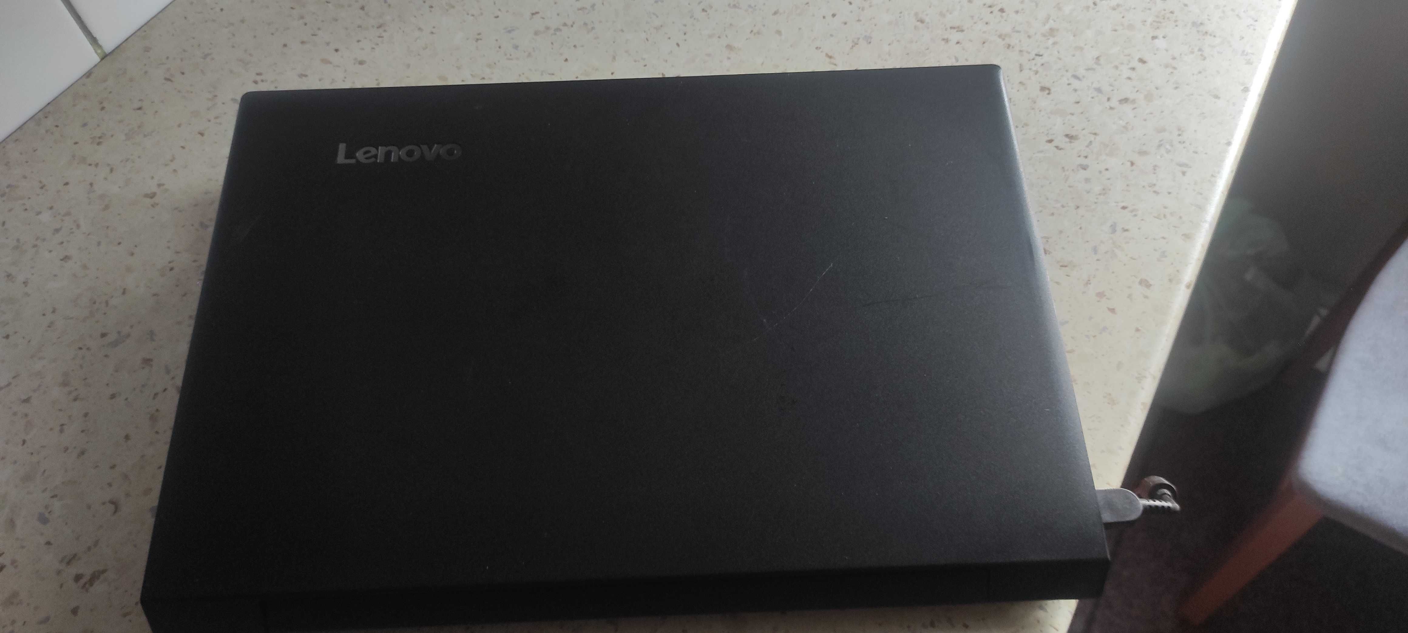 Sprzedam laptopa Lenovo