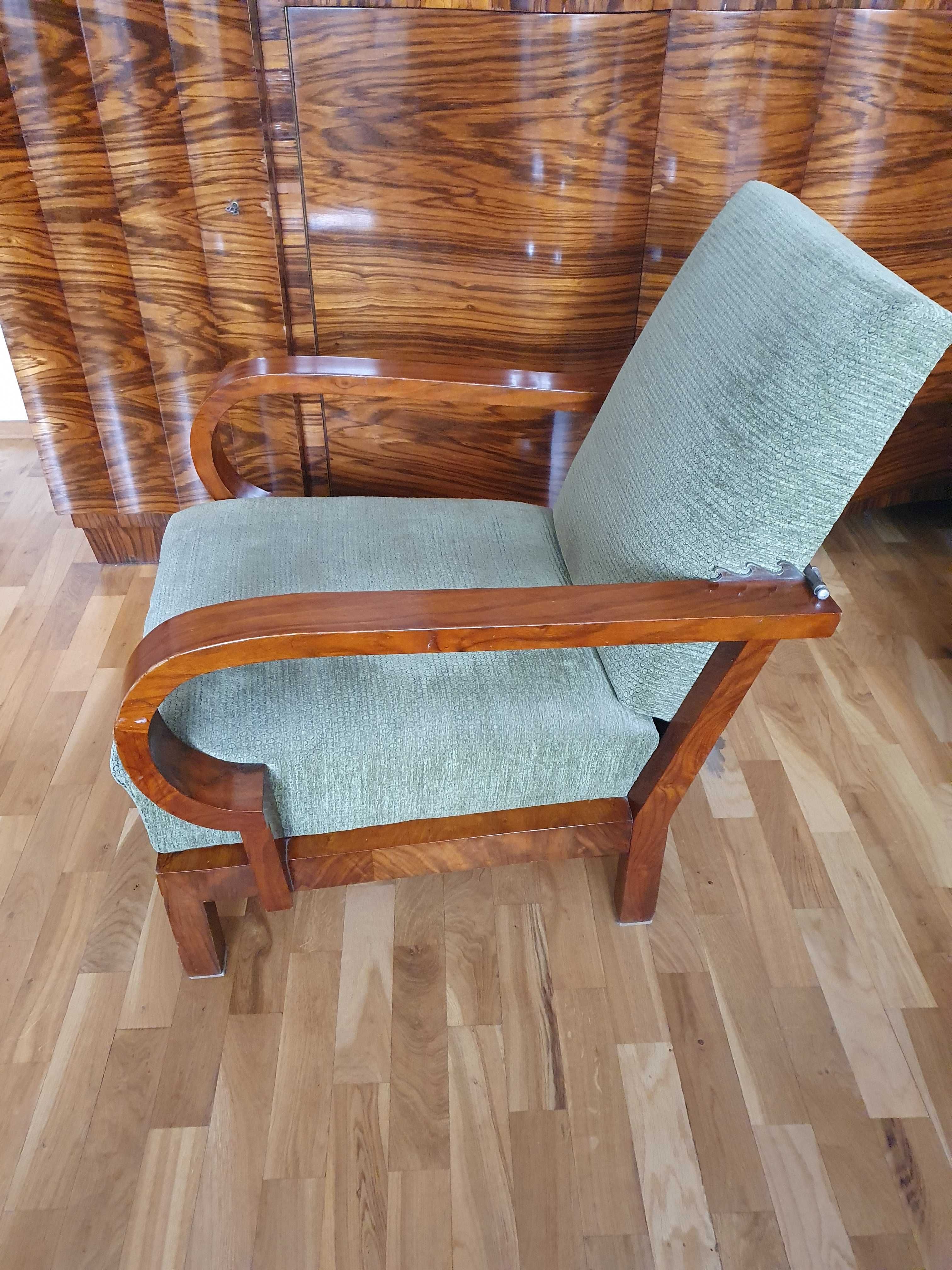 Fotel leniwiec Art Deco Polska lata 30-te z regulowanym oparciem.