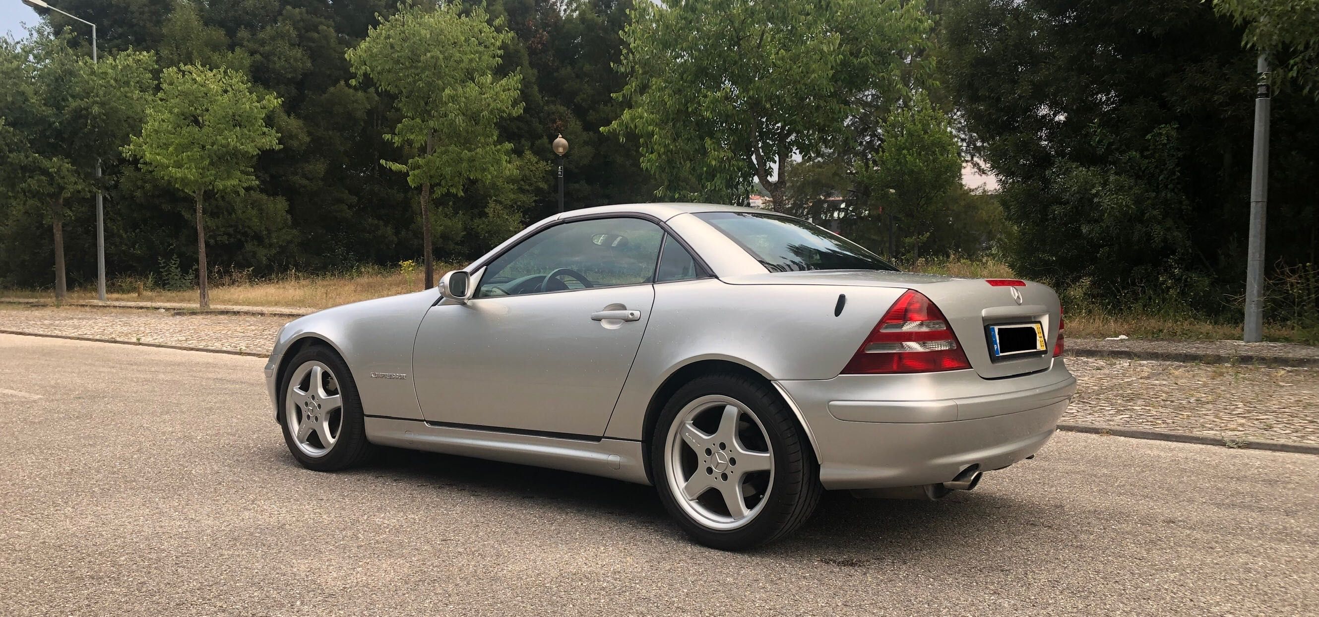 Mercedes-Benz SLK 230