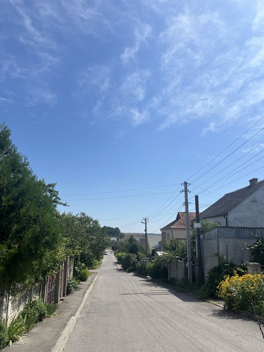 Продаж шикарної ділянки в дуже класному місці Квасилів (Ільпінь)