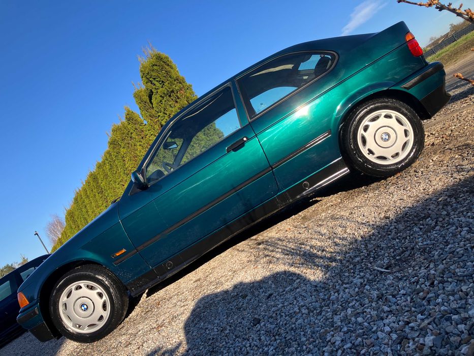 BMW 318ti M42 Boston Green Automat 140 KM Niski Przebieg Sprawna Klima