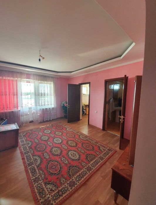 Срочно.Продам дом Одесская обл.240м.кв+агробизнес