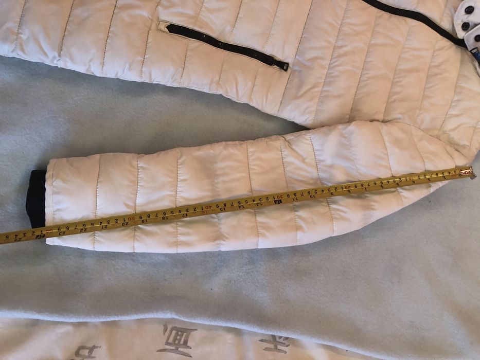 Курточка на девочку ZARA  XS