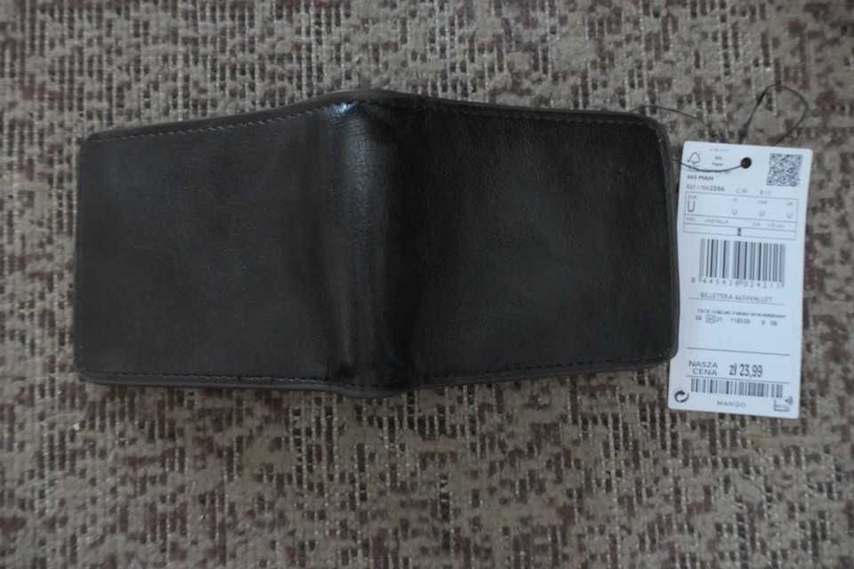 Mały nowy portfel męski Mango