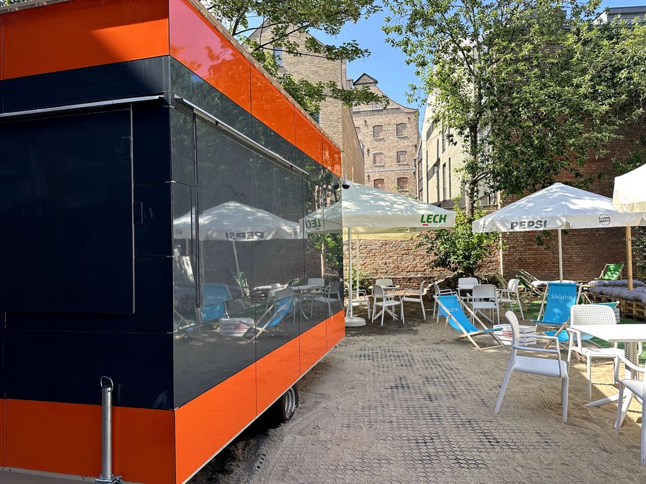 W centrum Gdanska miejsce na food truck do wynajęcia