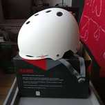 Triple Eight Gotham MiPS Skate - Kask, kolor biały