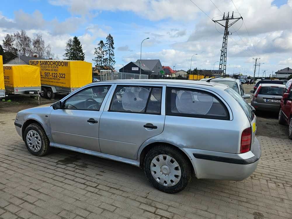 SKODA OCTAVIA combi 2003r 1.4 benzyna