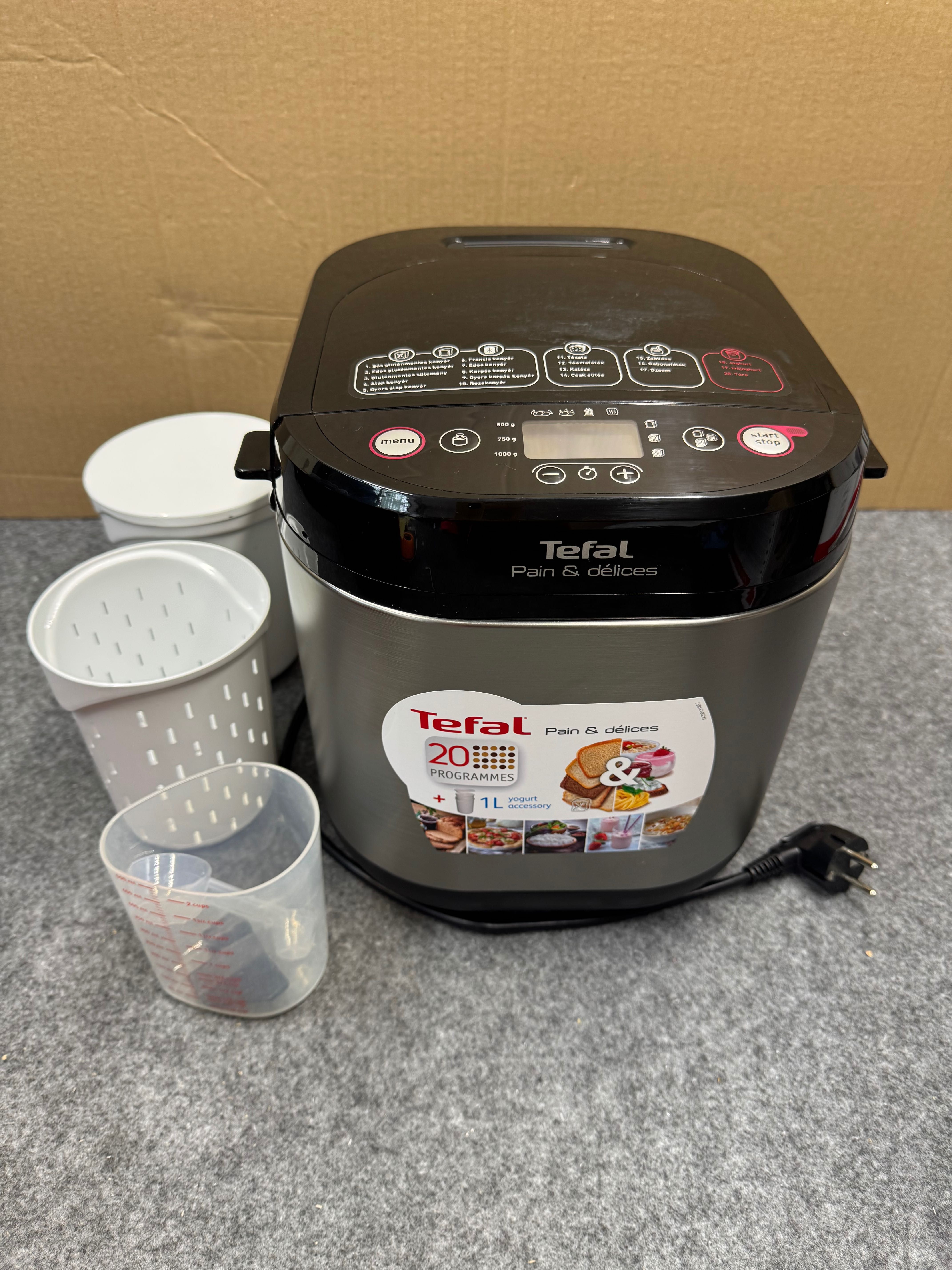 Wypiekacz do chleba Tefal srebny 700W