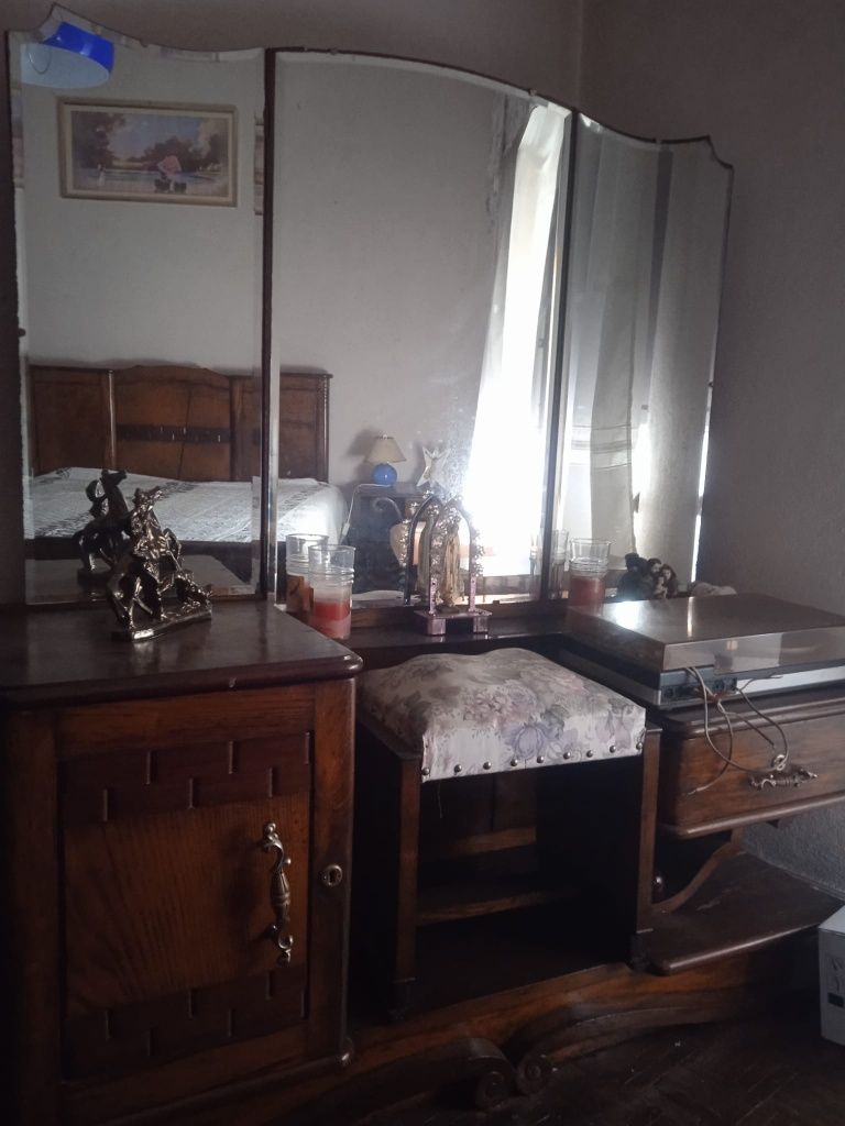 Quarto muito antigo