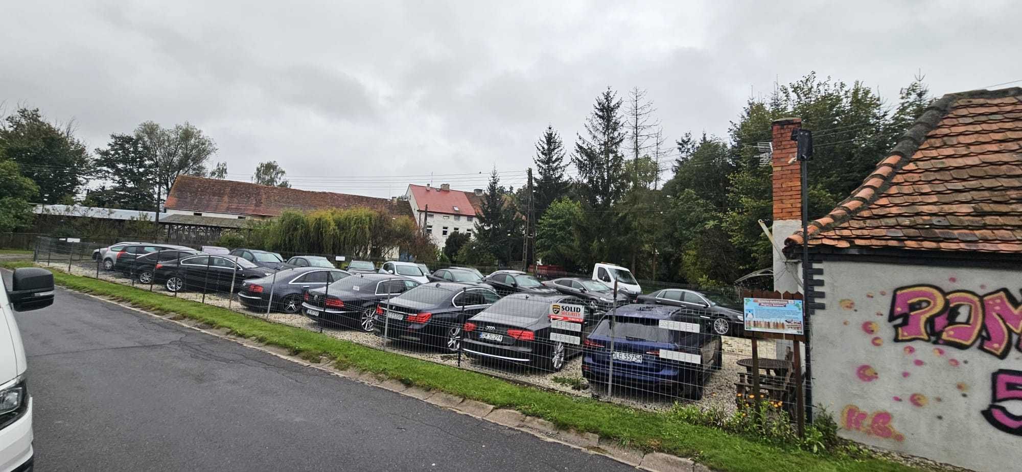 Do wynajęcia komis plac z wyposażonym biurem 5,5a +garaż